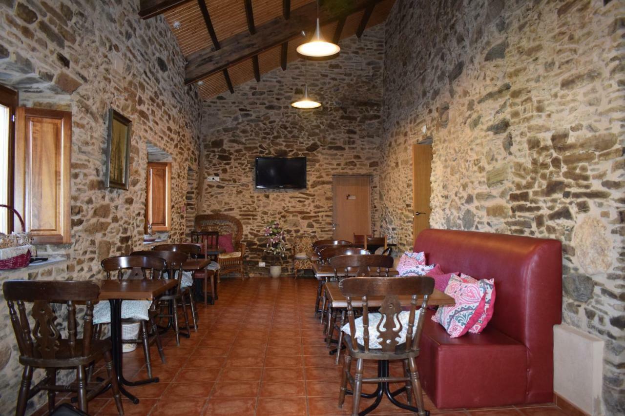Pension Albergue Los Caminantes リバディソ エクステリア 写真